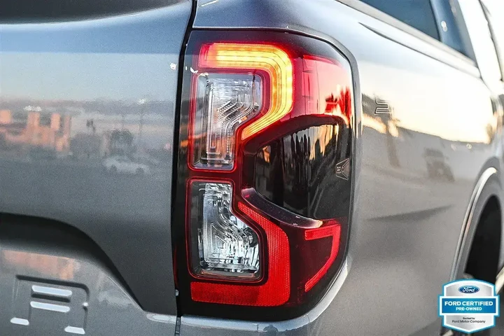 Ford Ranger 2024 4x2 XLT 4dr image 9