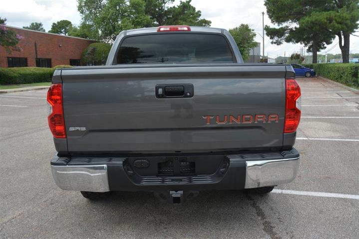 2014 Tundra SR5 image 8