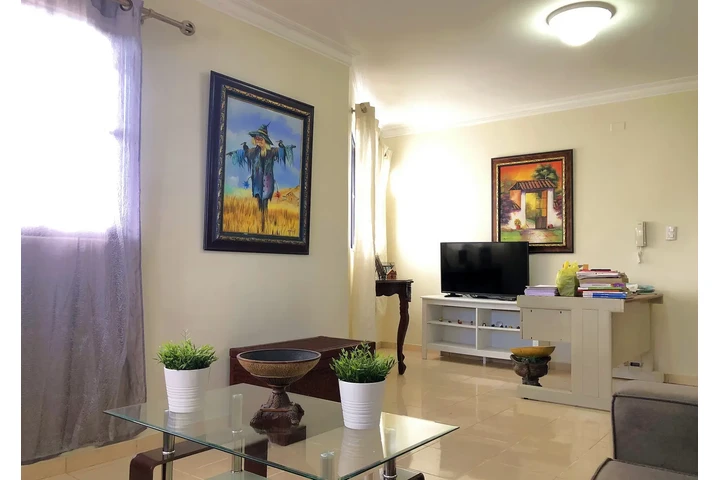 $850 : *Apartamento amueblado familia image 1