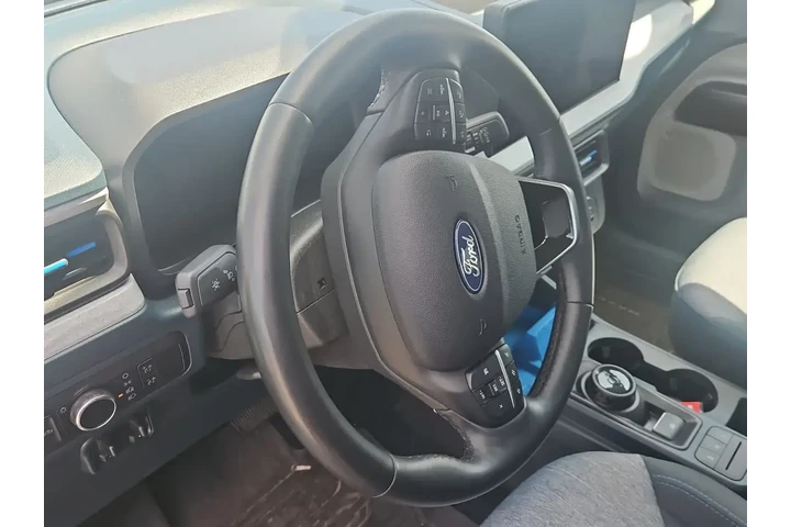 $31000 : Ford Maverick 2025 AWD XLT 4 image 2