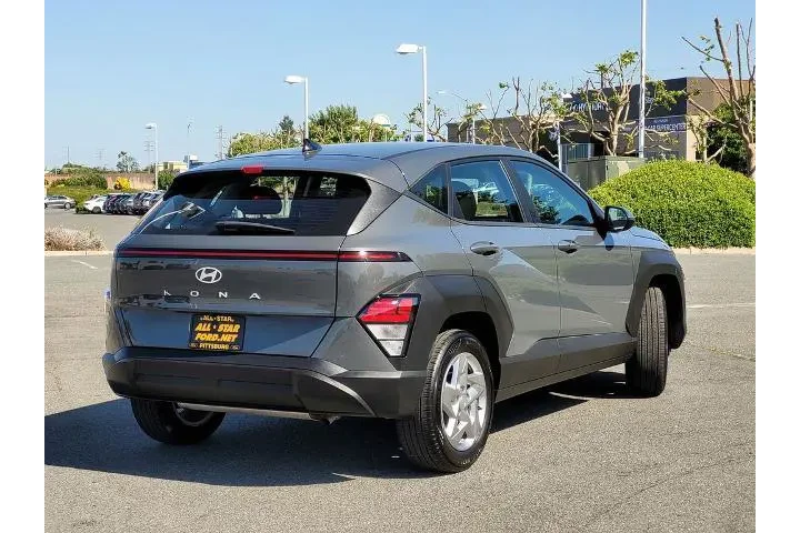 $26900 : Hyundai KONA 2025 SE 4dr Cro image 4