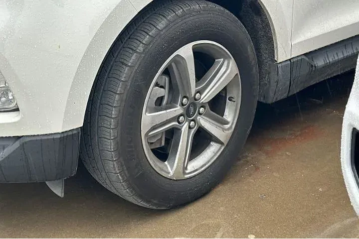 $27995 : Ford Edge 2024 AWD SEL 4dr S image 6