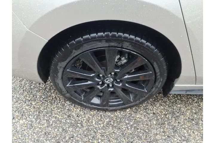 $20988 : Mazda Mazda3 Sedan 2024 2.5 image 8