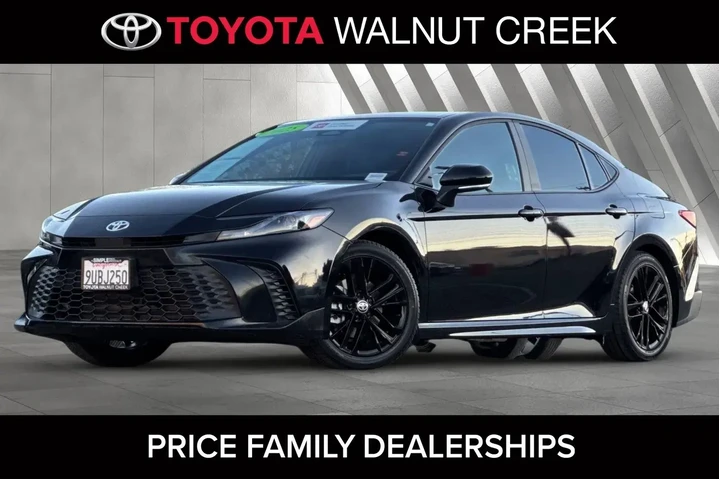$28500 : Toyota Camry 2025 SE 4dr Sed image 1