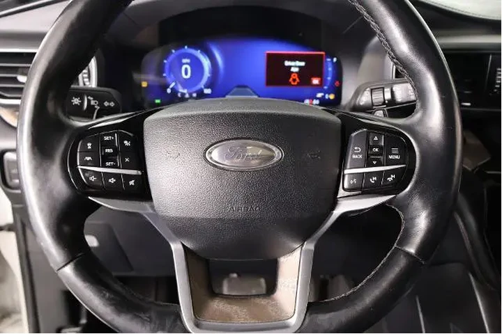 $30217 : Ford Explorer 2021 AWD Plati image 3