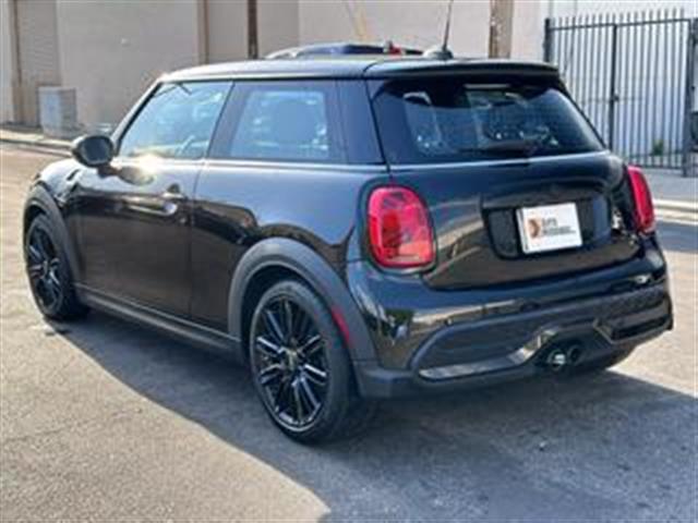 $22990 : 2022 MINI HARDTOP 2 DOOR2022 image 7