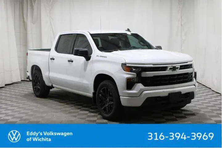 $28915 : Chevrolet Silverado 1500 202 image 1