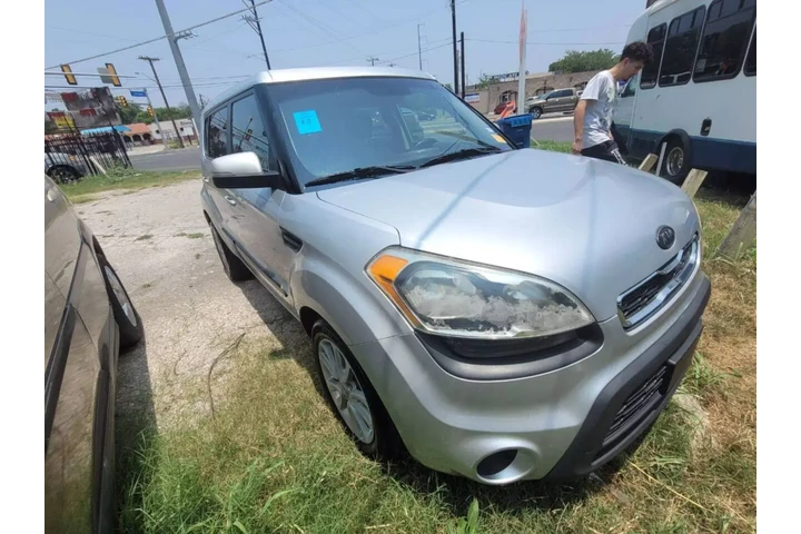 $5955 : 2012 KIA SOUL2012 KIA SOUL image 4