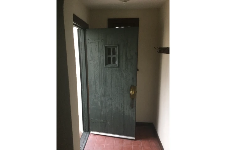 $1300 : Rento Recámara, baño compartid image 6