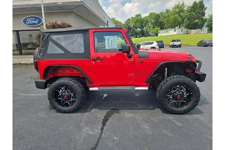$17900 : Jeep Wrangler 2015 4x4 Sport image 2