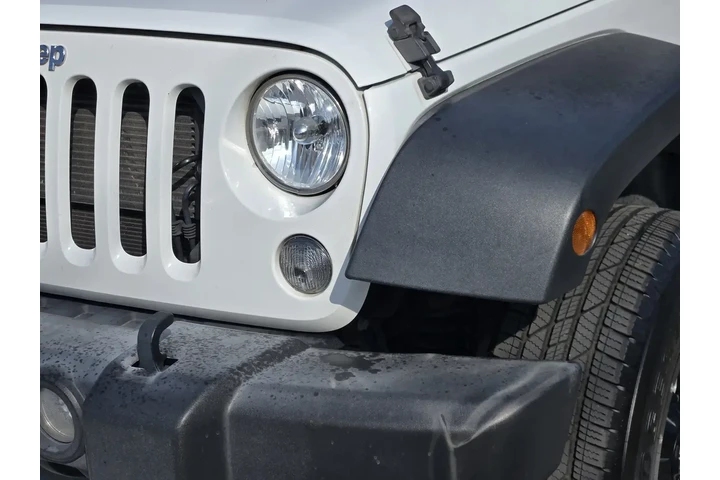 $22793 : Jeep Wrangler Unlimited 2017 image 9