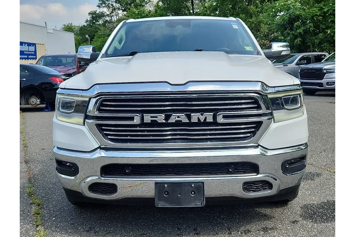 $29898 : Ram 1500 2022 4x4 Laramie 4d image 8