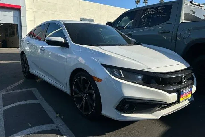 $20999 : Honda Civic 2021 Sport 4dr S image 2