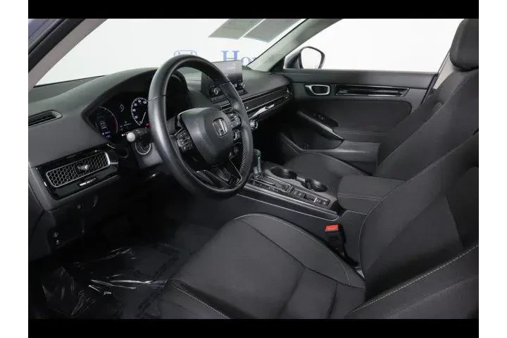 $26875 : Honda Civic 2024 EX 4dr Seda image 10