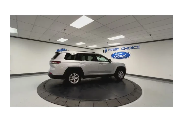 $29989 : Jeep Grand Cherokee L 2022 4 image 2