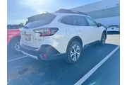 $27590 : Subaru Outback 2022 AWD Limi thumbnail