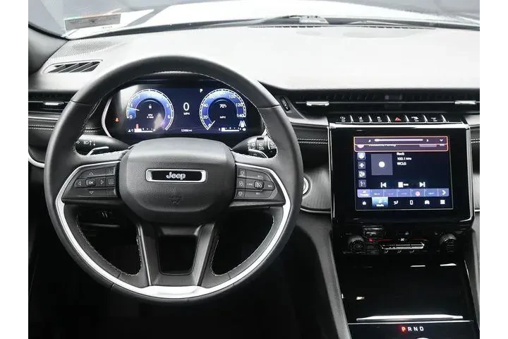 $26400 : Jeep Grand Cherokee 2023 4x4 image 8