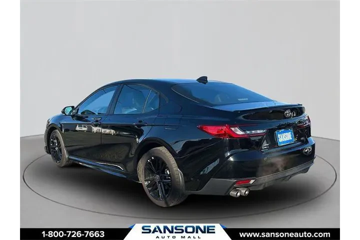 $30959 : Toyota Camry 2025 AWD SE 4dr image 5