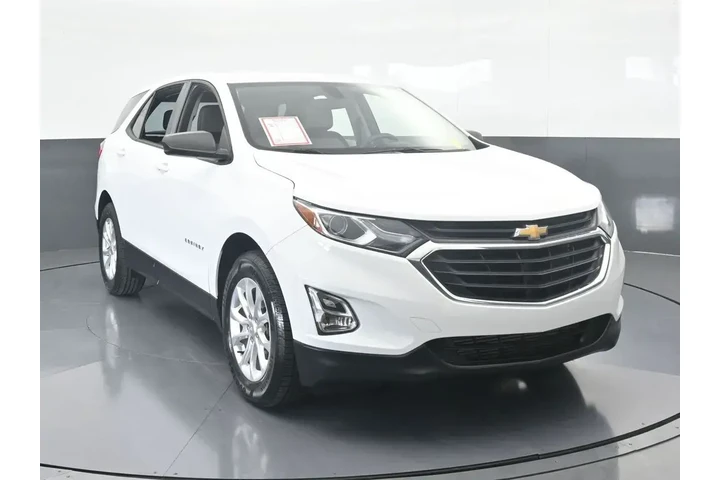 $15498 : Chevrolet Equinox 2018 LS 4d image 9