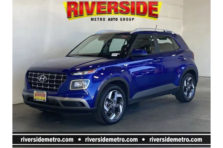 $17991 : Hyundai VENUE 2024 SEL 4dr C image 1