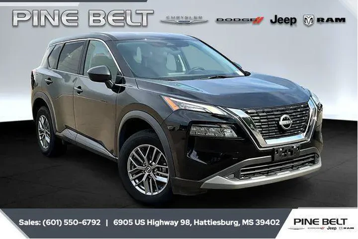 $21645 : Nissan Rogue 2023 AWD S 4dr image 1