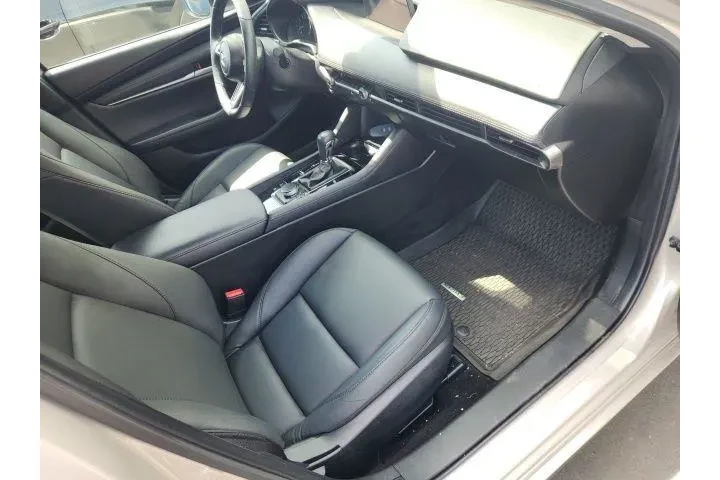 $22852 : Mazda Mazda3 Sedan 2025 2.5 image 6