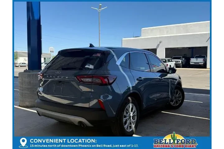$22027 : Ford Escape 2024 Active 4dr image 4