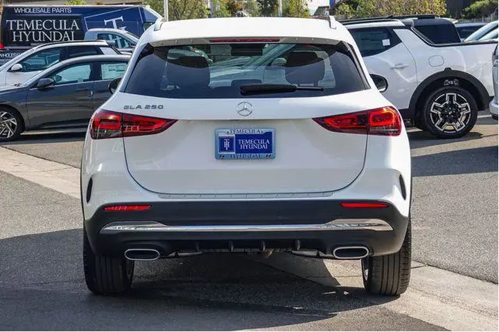 $29000 : Mercedes-Benz GLA 2023 GLA 2 image 6