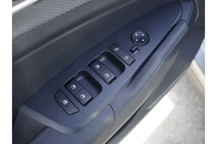 $20701 : Kia Sportage 2024 LX 4dr SUV image 9