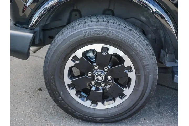 $39294 : Ford Bronco 2022 4x4 Outer B image 9