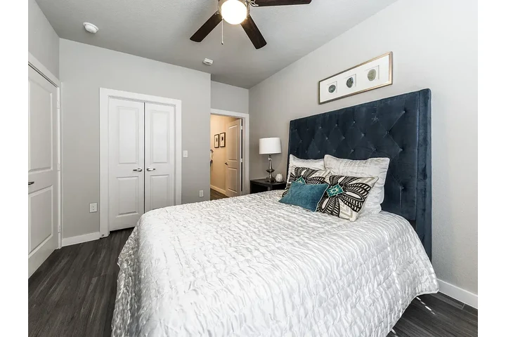 $1300 : House Of Blessings image 3