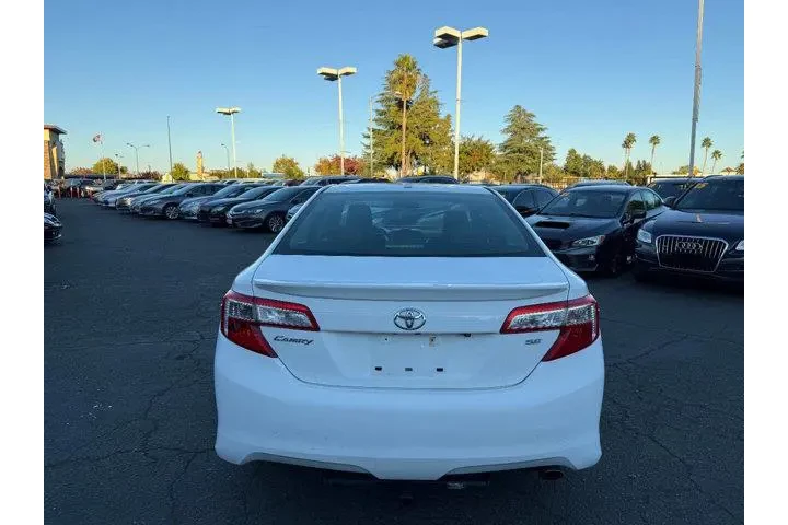 $16318 : Toyota Camry 2013 L 4dr Seda image 5