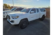 $29888 : Toyota Tacoma 2017 4x4 TRD O thumbnail
