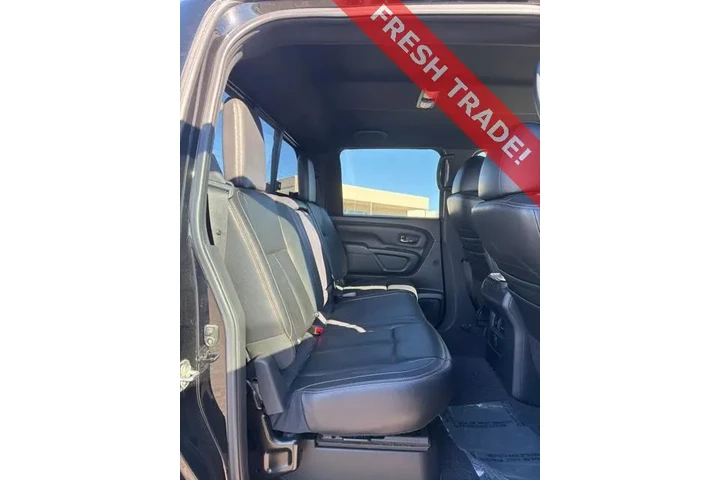 $27874 : Nissan Titan XD 2018 4x4 SL image 10