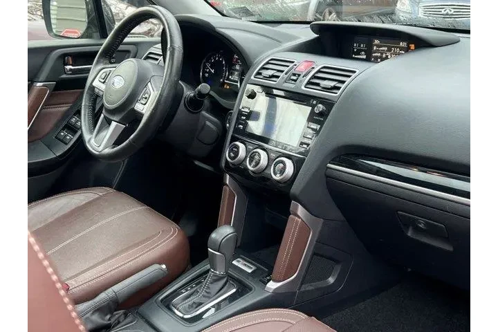 $16991 : Subaru Forester 2017 AWD 2.5 image 9
