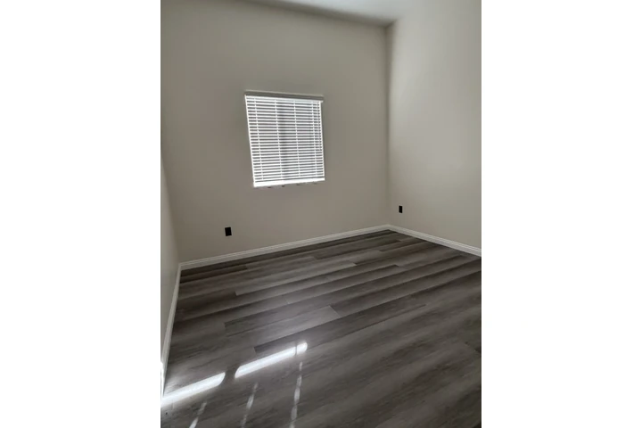 $1200 : Rento habitación con baño priv image 1