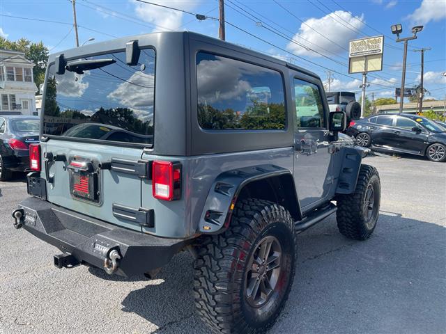 $17998 : 2015 Wrangler image 5