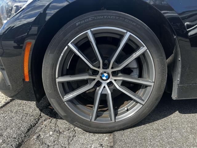 $22985 : Pre-Owned 2020 3 Series 330i image 8