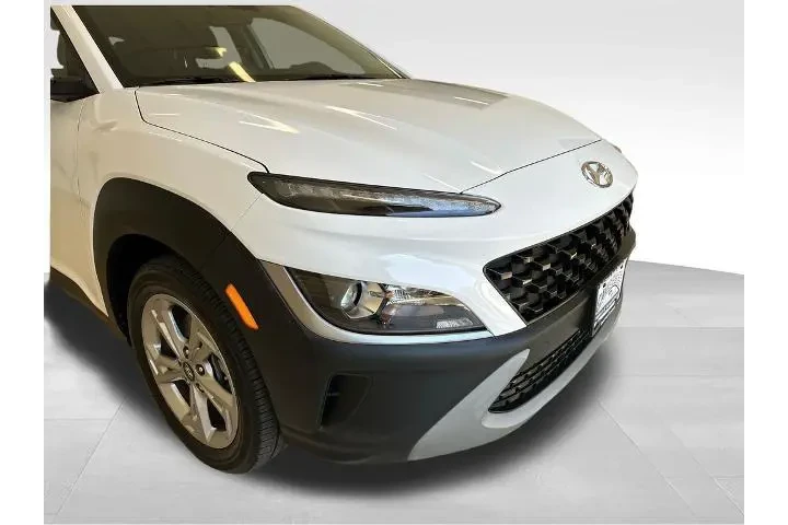 $22025 : Hyundai KONA 2023 AWD SEL 4d image 9