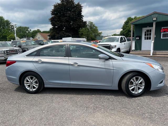 $6990 : 2011 SONATA image 2