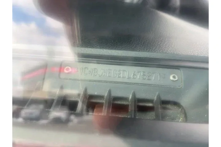 $12370 : Jeep Wrangler Unlimited 2013 image 4