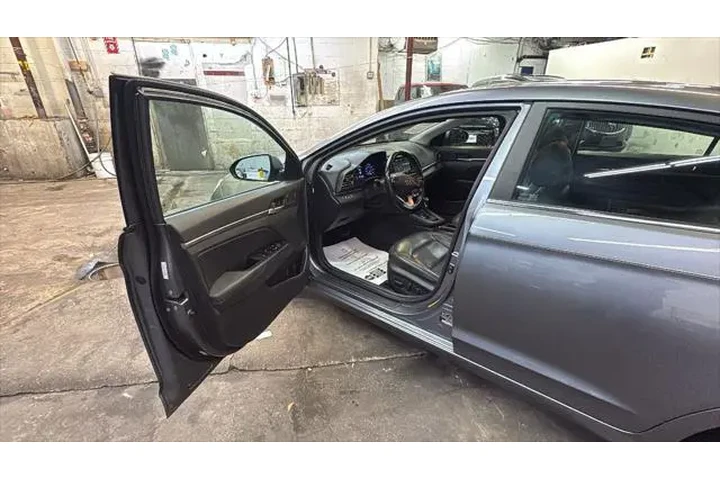 $11458 : Hyundai ELANTRA 2019 Limited image 10