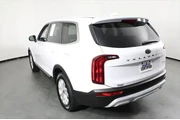 $20987 : Kia Telluride 2021 LX 4dr SU thumbnail