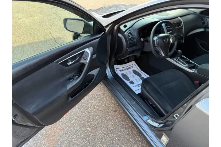 $7999 : 2015 Altima 2.5 S image 10