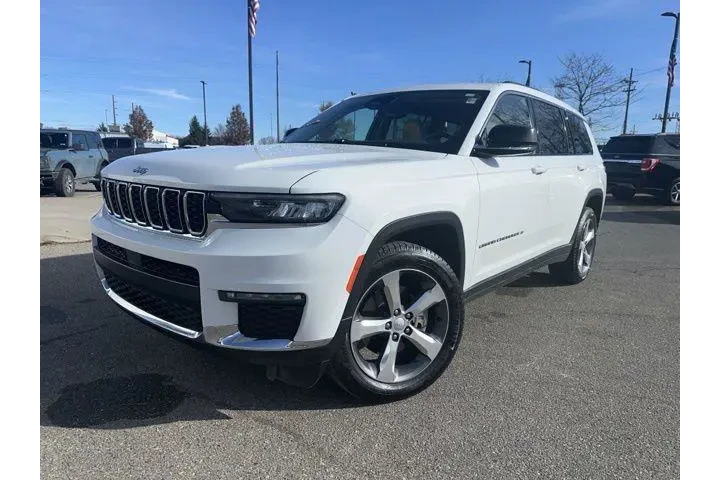 $24900 : Jeep Grand Cherokee L 2021 4 image 1