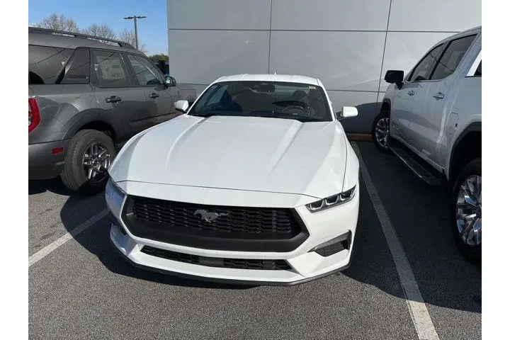 $28329 : Ford Mustang 2024 EcoBoost 2 image 6