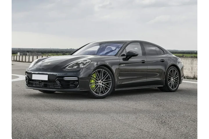 Porsche Panamera 2018 4dr Se image 2