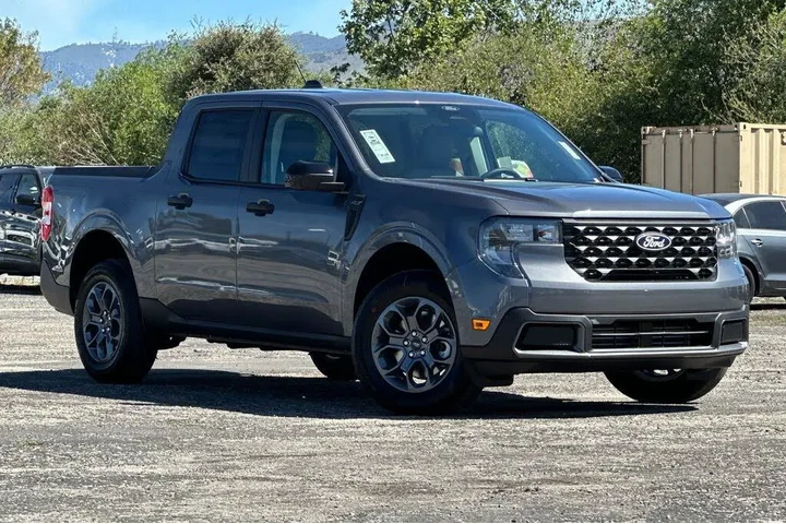 $33640 : Ford Maverick 2026 XLT 4dr S image 1