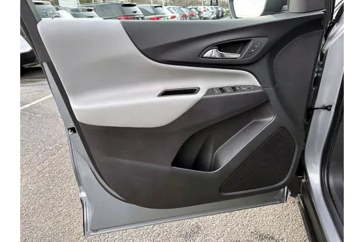 $24888 : Chevrolet Equinox 2024 4x4 L image 8