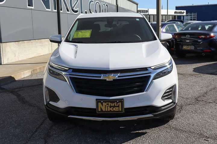 $19988 : 2024 Equinox AWD 4dr LT w/1LT image 2